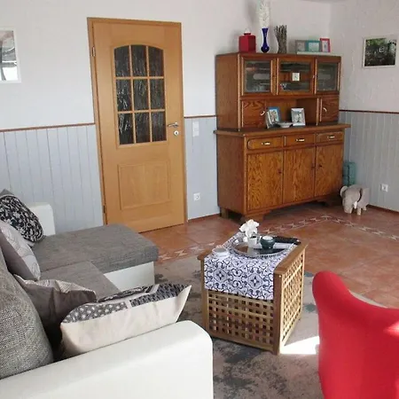 Wipfelnest Comfortable Feriehus Kasel